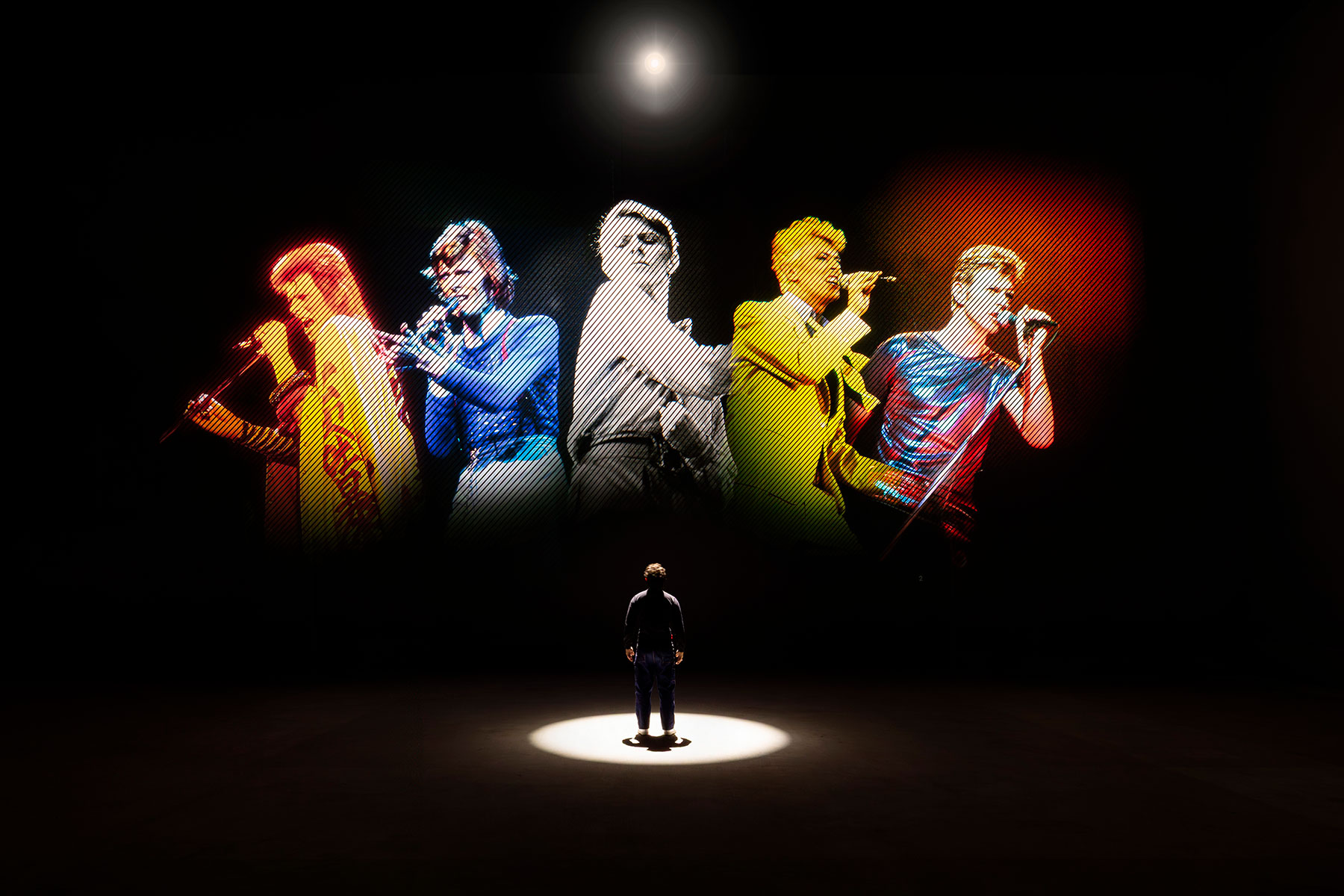 David Bowie：You’re Not Alone — Lightroom 年度沉浸式大展